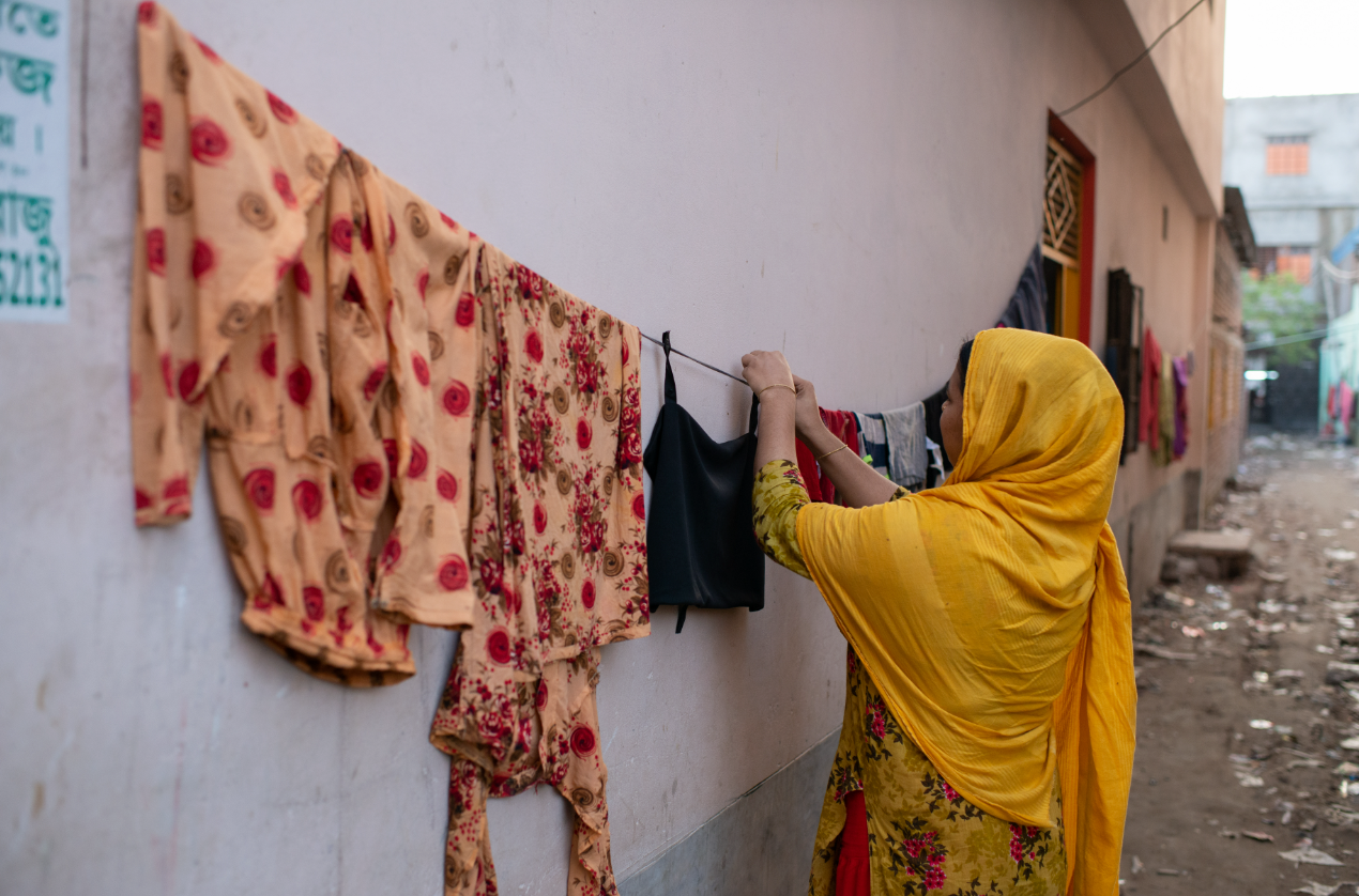 MHM Drying Bag in use in Bangladesh for zero waste mhm solutions